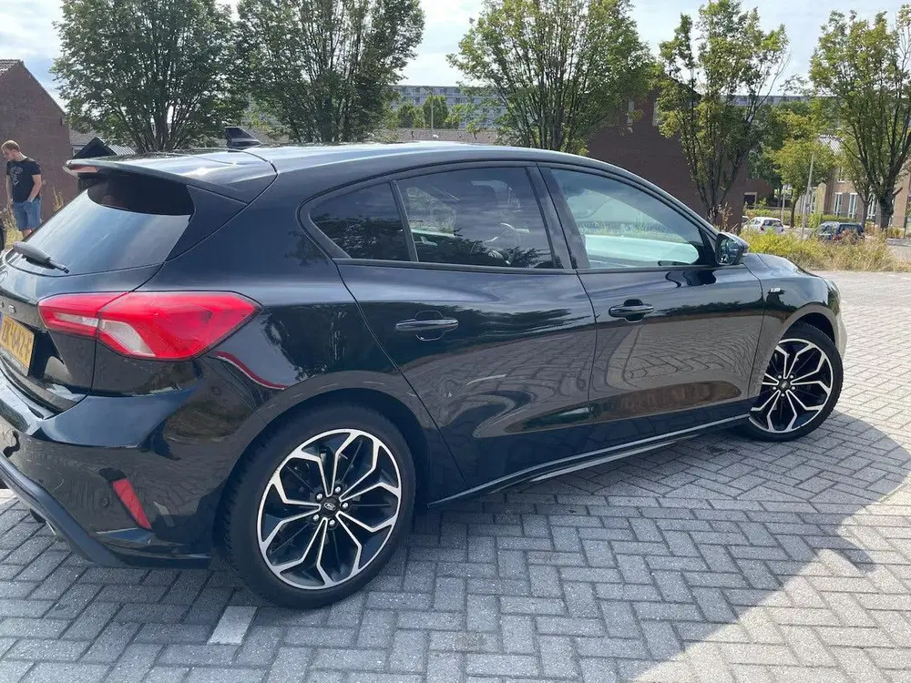 Ford Focus 2.0 EcoBlue ST Line 2019 trekgewicht 1800 uit 2019, foto 11