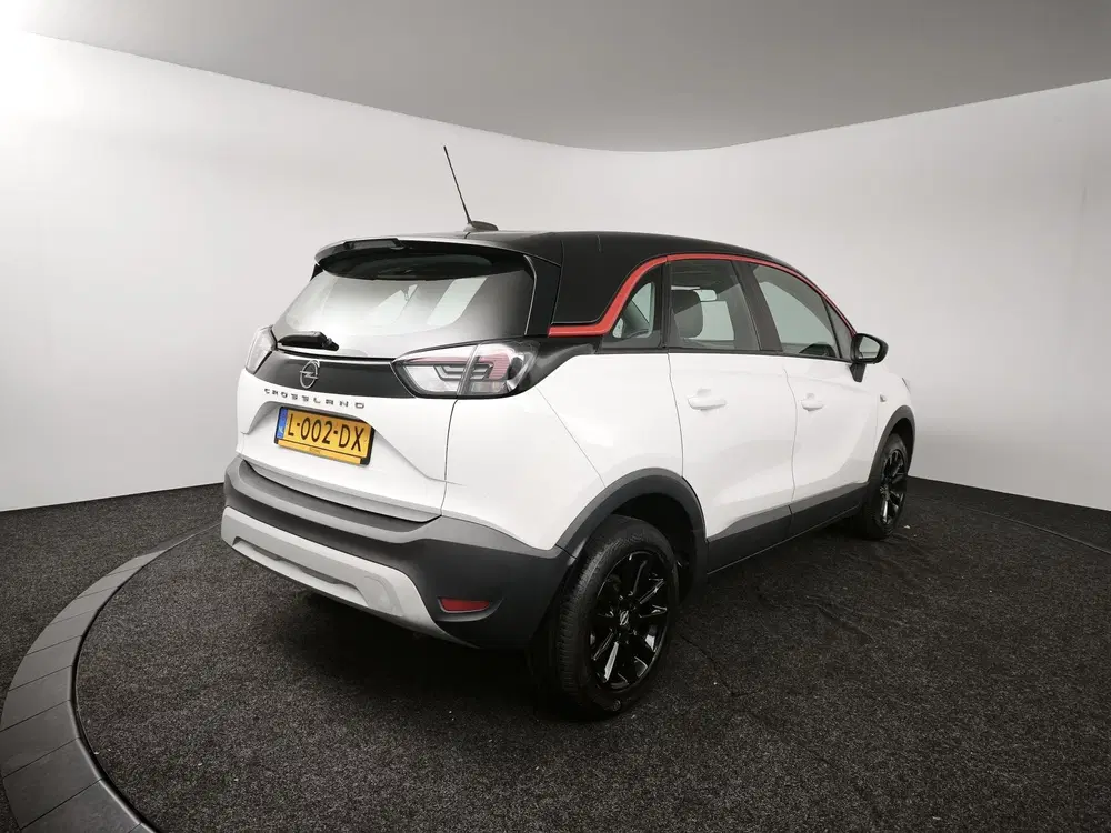 Opel Crossland 1.2 Turbo GS Line uit 2021, foto 2