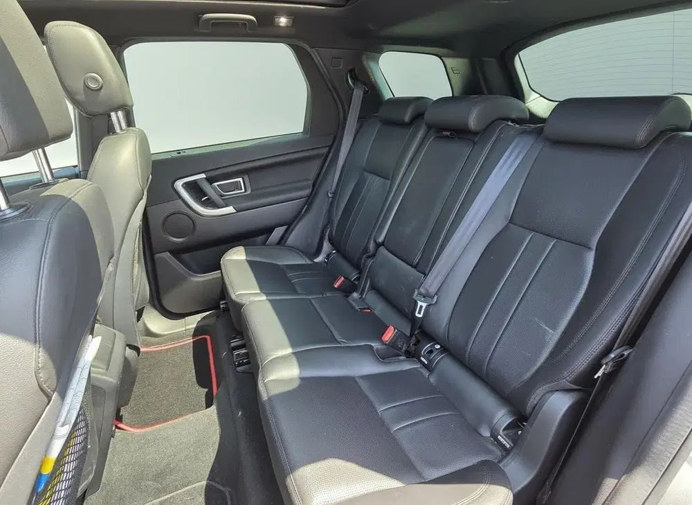 Land Rover Discovery Sport 2.0 TD4 4WD uit 2019, foto 9