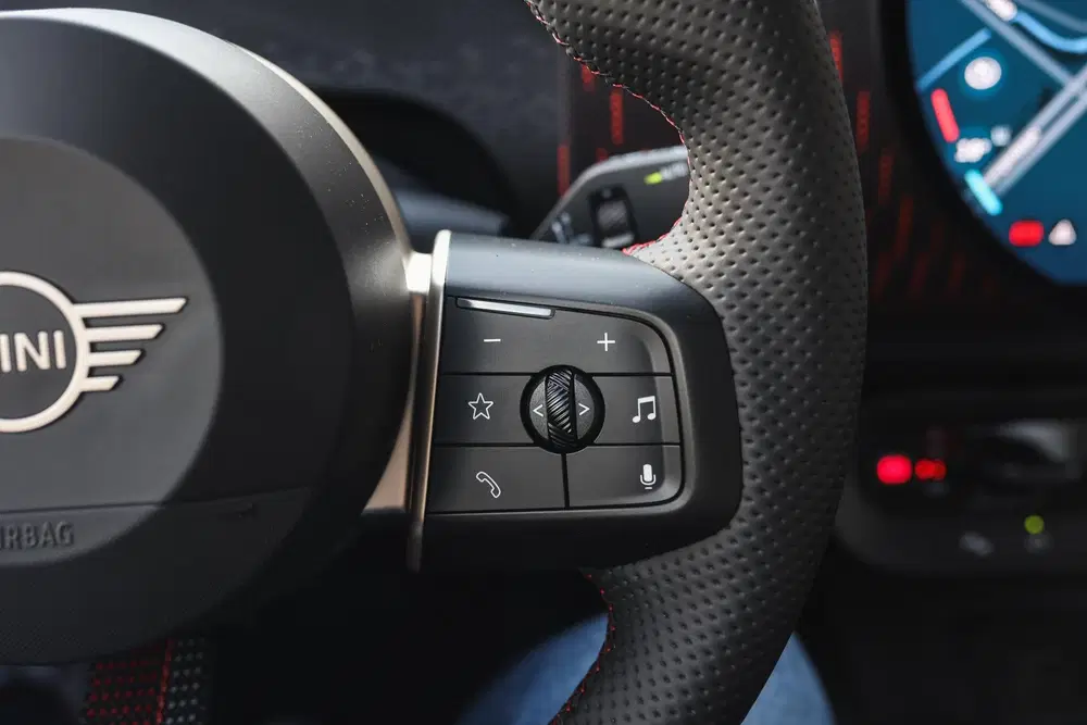Mini Countryman E JCW uit 2024, foto 12