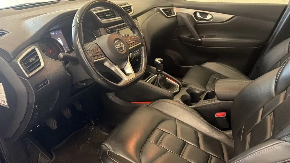 Nissan Qashqai 1.3 DIG-T Premium Edition uit 2021, foto 3