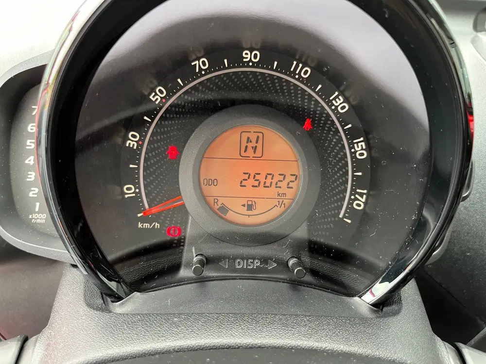 Toyota Aygo 1.0 VVT-i x-cite AUTOMAAT LMV AIRCO uit 2019, foto 14