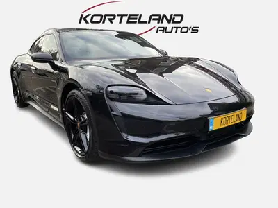 Porsche Taycan Performance 84 kWh l 21 inch l Apple Carpl uit 2021
