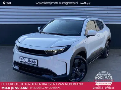 Toyota Urban Cruiser Executive 61 kWh Nieuw uit voorraad le uit 2026