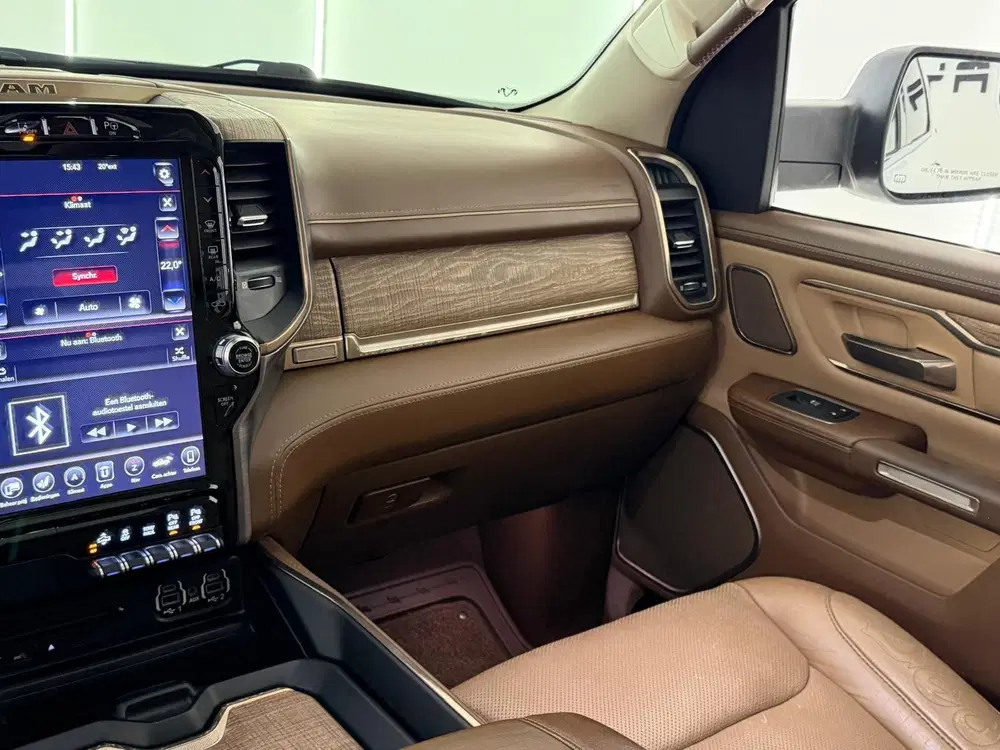 Dodge RAM 5.7 V8 4x4 Limited Longhorn Massage uit 2019, foto 13