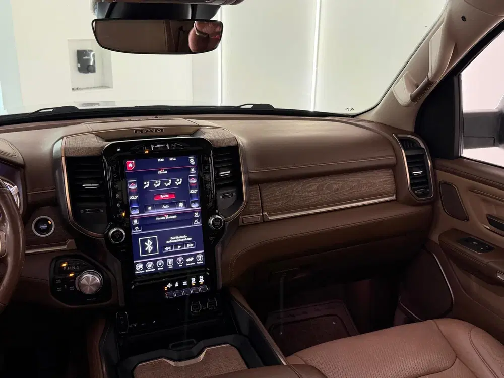 Dodge RAM 5.7 V8 4x4 Limited Longhorn Massage uit 2019, foto 14