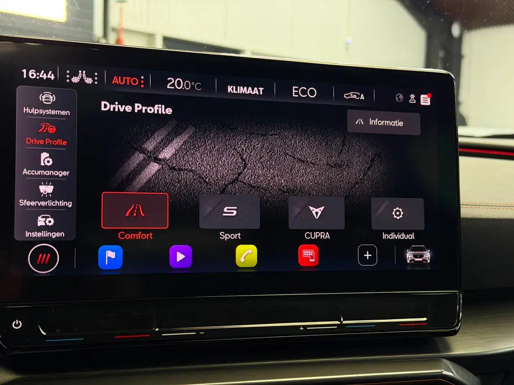 Cupra Formentor 1.4 e-Hybrid VZ Performance Panorama uit 2022, foto 11