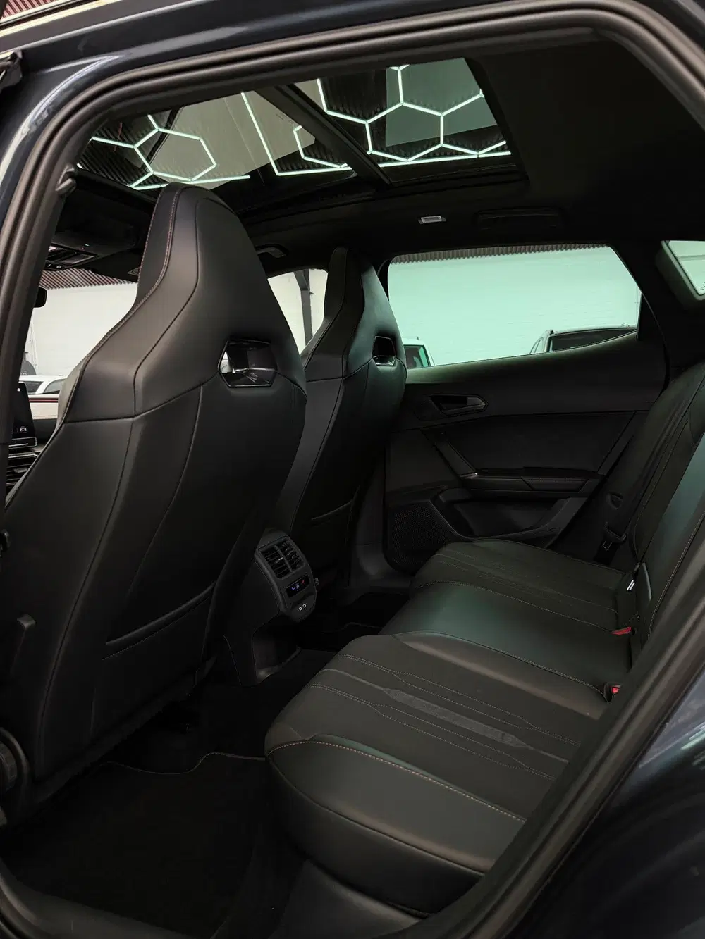 Cupra Formentor 1.4 e-Hybrid VZ Performance Panorama uit 2022, foto 5