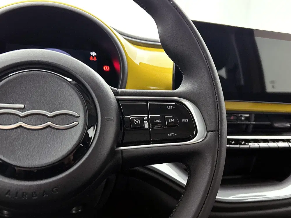 Fiat 500 1.0 Hybrid Torino Launch Edition uit 2026, foto 6