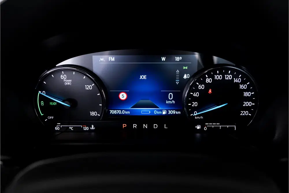 Ford Kuga 2.5 PHEV uit 2020, foto 6