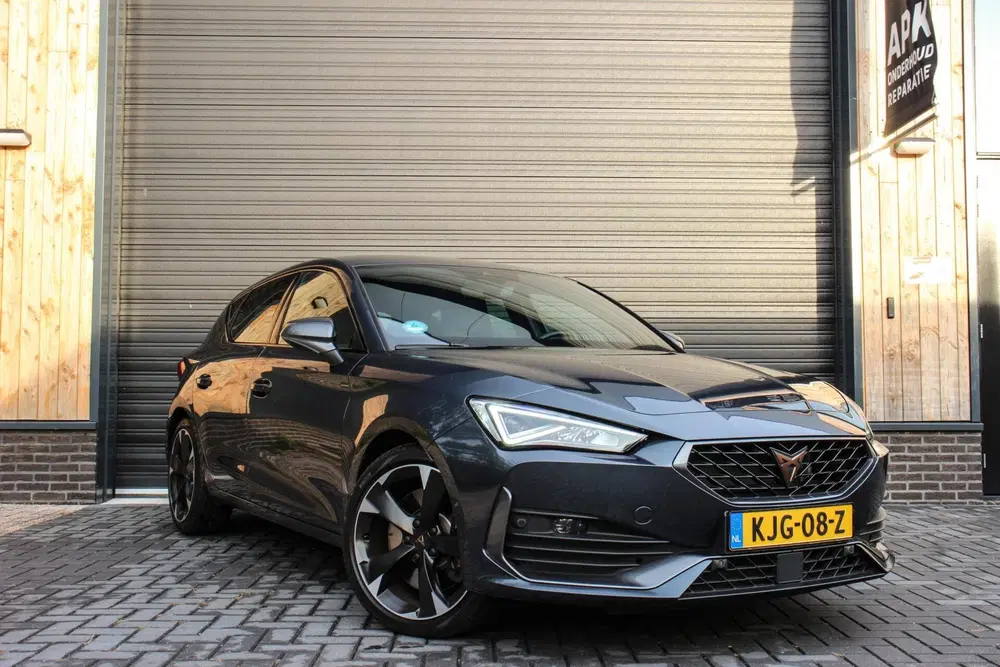 Cupra Leon 2.0eTSI Business Edition Trekhaak uit 2023, foto 6