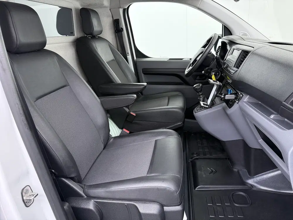 Citroën Jumpy 2.0HDI 120 XL L3 123pk Ecc Cruise Control uit 2020, foto 9