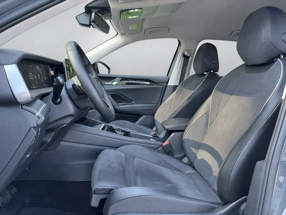 Volkswagen Tayron 1.5 TSI eHybrid 204PK DSG HYBRID ELEGANCE uit 2025, foto 13