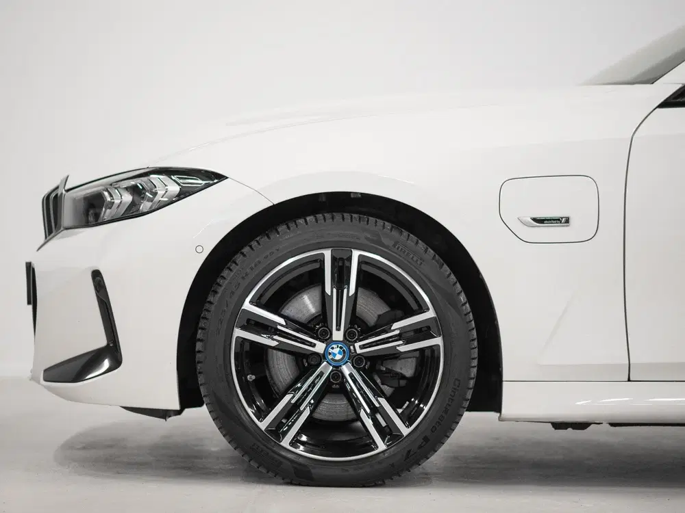 BMW 3-serie 320e Facelift M-Pakket ACC Cam uit 2022, foto 11