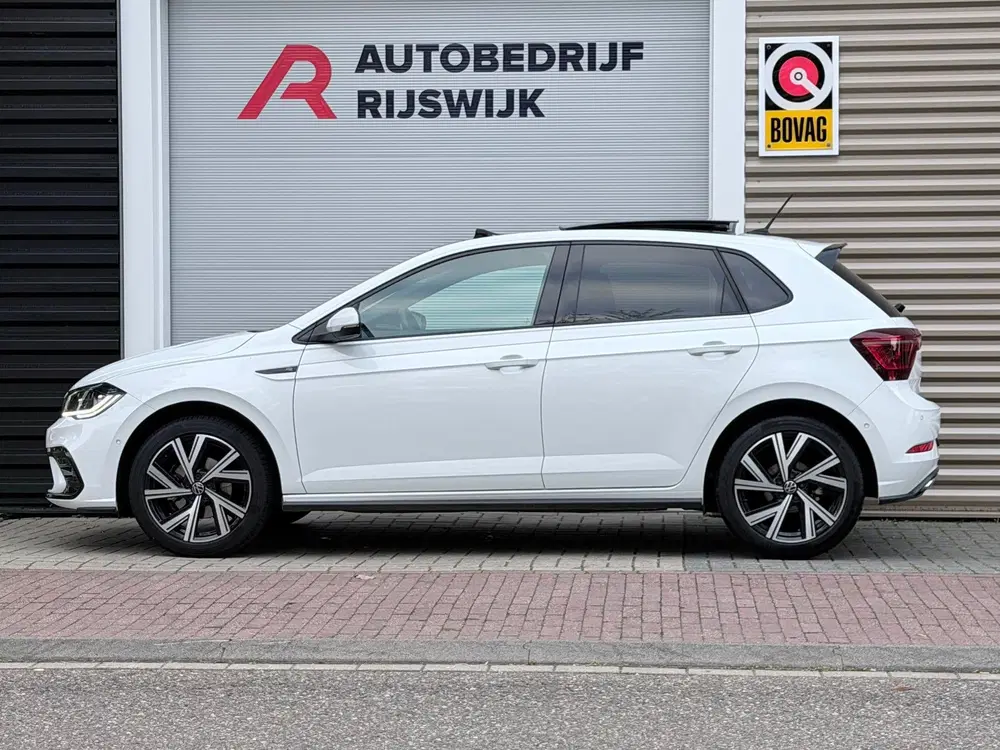 Volkswagen Polo 1.0 TSI R-Line Pano uit 2022, foto 2