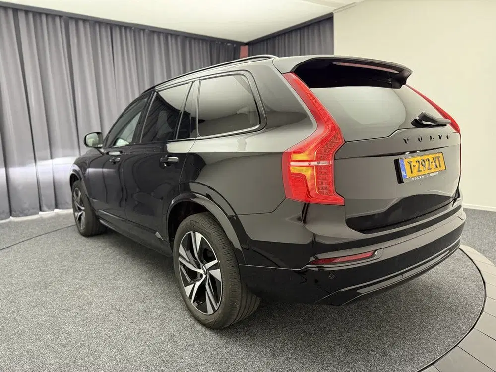 Volvo XC90 T8 Recharge R-Design Black Edition uit 2021, foto 13