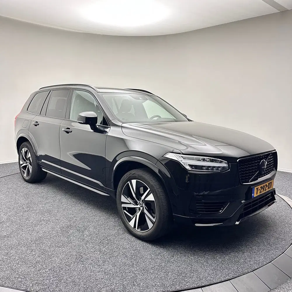 Volvo XC90 T8 Recharge R-Design Black Edition uit 2021, foto 3