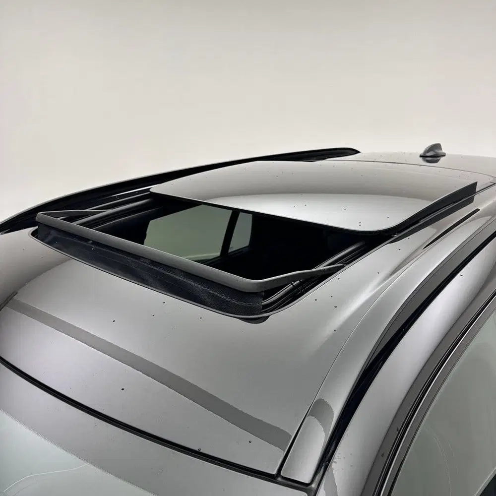 Volvo XC90 T8 Recharge R-Design Black Edition uit 2021, foto 4