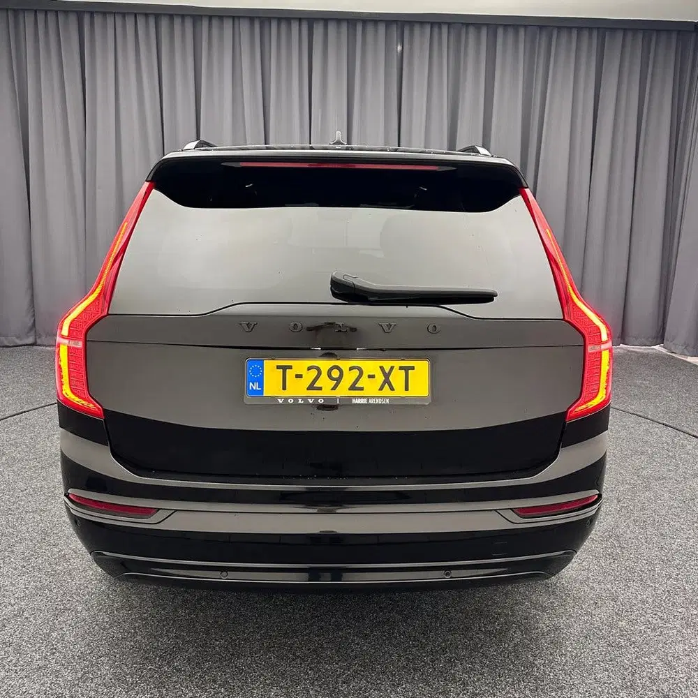 Volvo XC90 T8 Recharge R-Design Black Edition uit 2021, foto 5