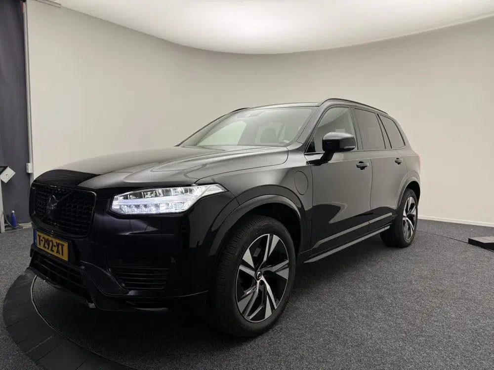 Volvo XC90 T8 Recharge R-Design Black Edition uit 2021, foto 7