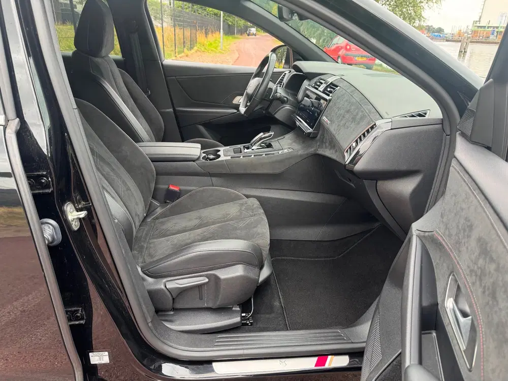 DS Automobiles DS 7 Crossback DS DS7 Crossback 1.2 Turbo 130 Performance uit 2021, foto 13