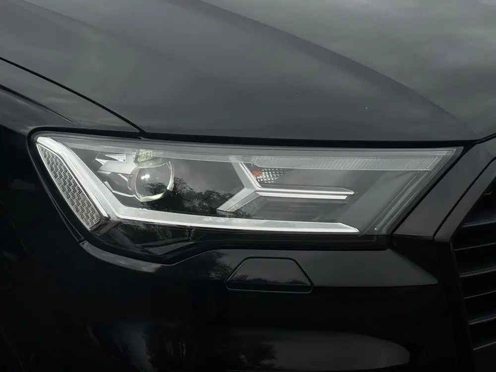 Audi Q7 55 TFSI quattro RS zetels Black Optic Pano uit 2020, foto 10