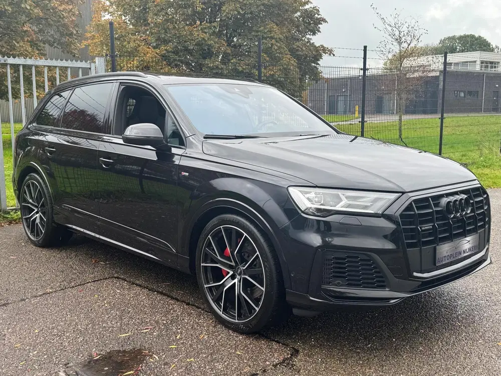 Audi Q7 55 TFSI quattro RS zetels Black Optic Pano uit 2020, foto 6
