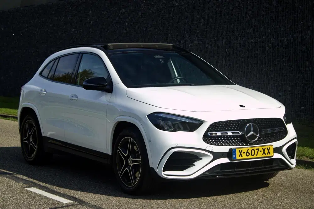 Mercedes-Benz GLA GLA 180 AMG uit 2024, foto 14