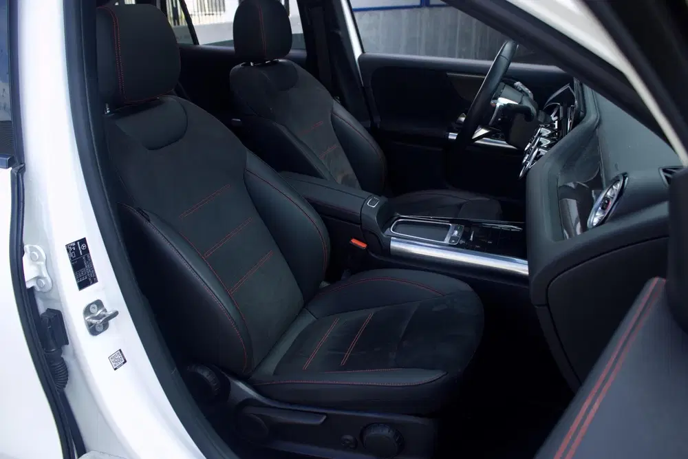 Mercedes-Benz GLA GLA 180 AMG uit 2024, foto 9