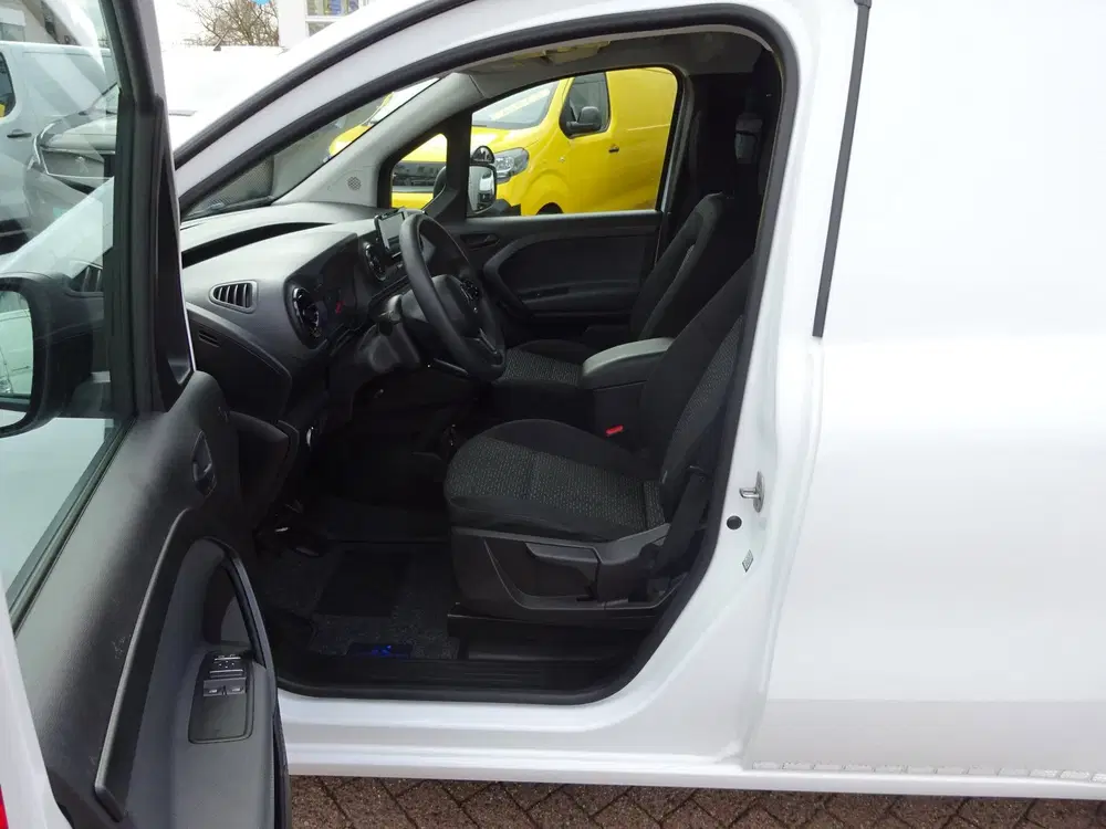 Mercedes-Benz Citan 108 CDI L1 Pro MBUX AIRCO CRUISE CONTROL uit 2022, foto 12