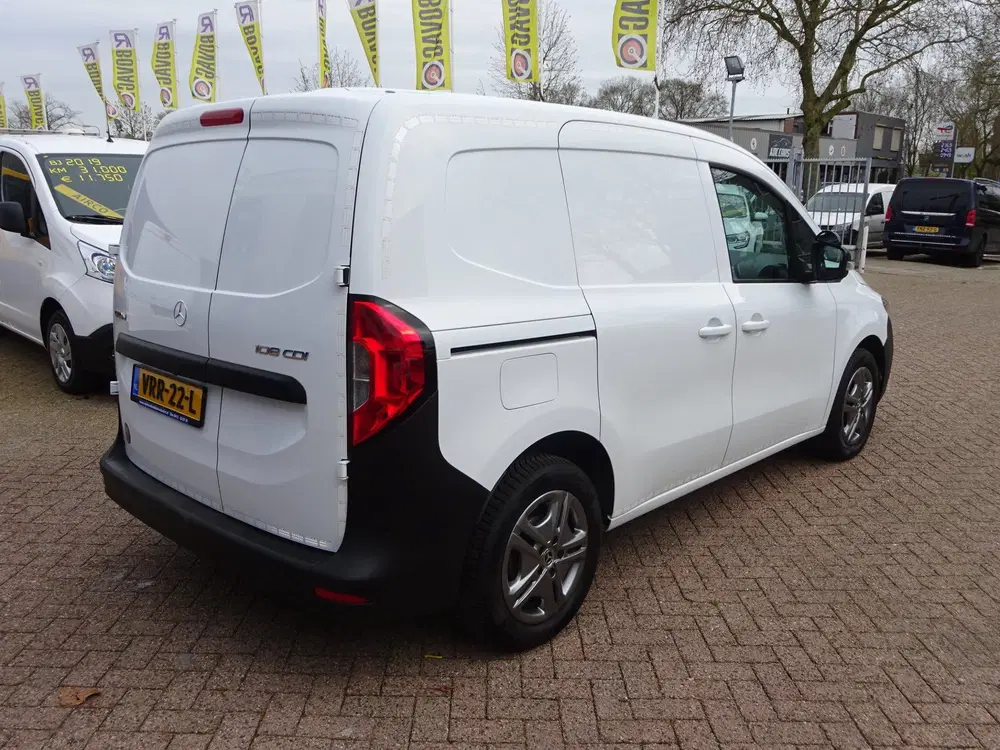 Mercedes-Benz Citan 108 CDI L1 Pro MBUX AIRCO CRUISE CONTROL uit 2022, foto 4