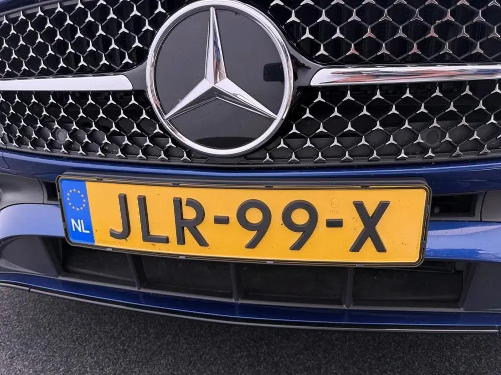 Mercedes-Benz C-Klasse 300 e Business Solution AMG uit 2025, foto 10
