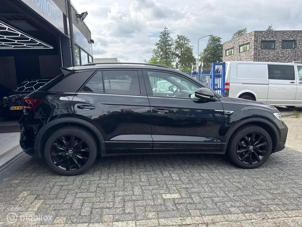 Volkswagen T-Roc 1.5 TSI R-Line uit 2024, foto 10