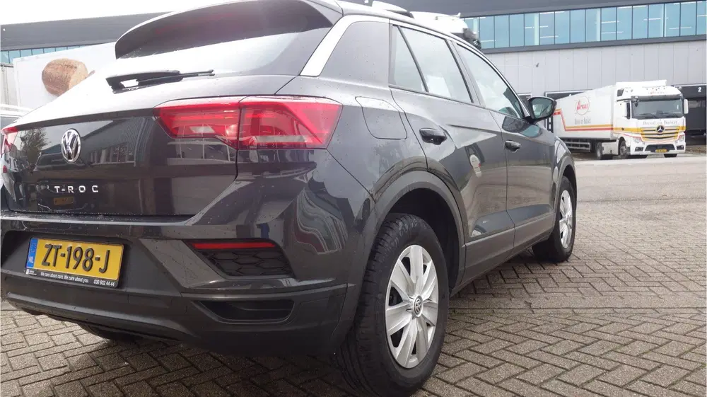 Volkswagen T-Roc 1.0 TSI (bj 2019) uit 2019, foto 3