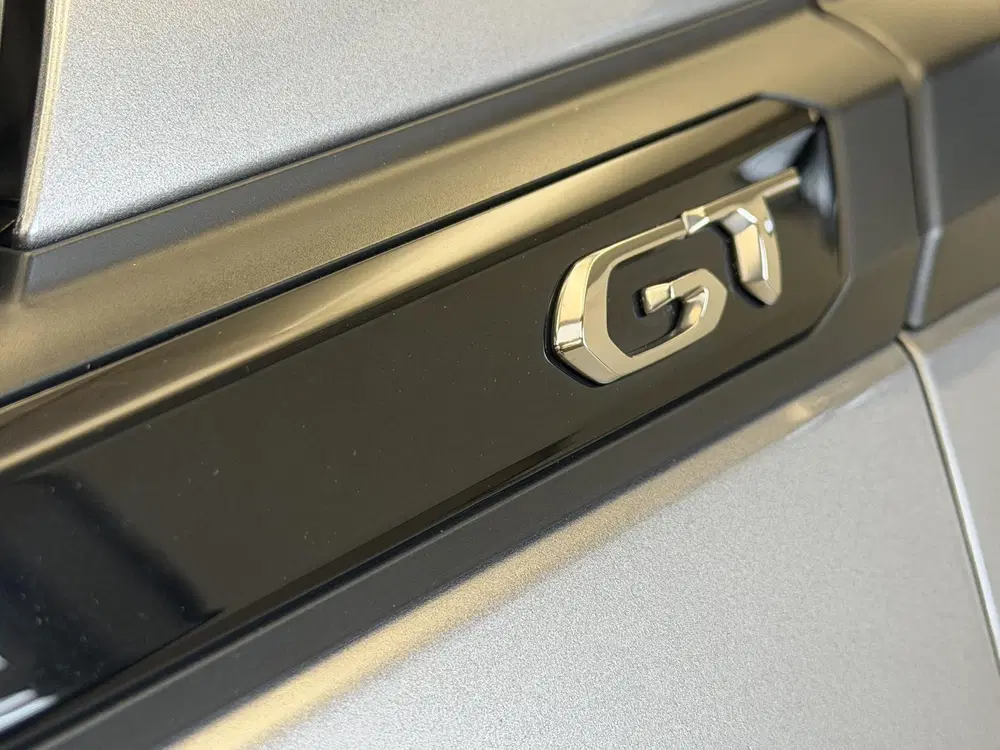 Peugeot 2008 1.2 PureTech GT Pack Automaat uit 2022, foto 12