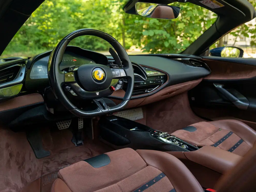 Ferrari SF90 Spider 4.0 V8 uit 2021, foto 7