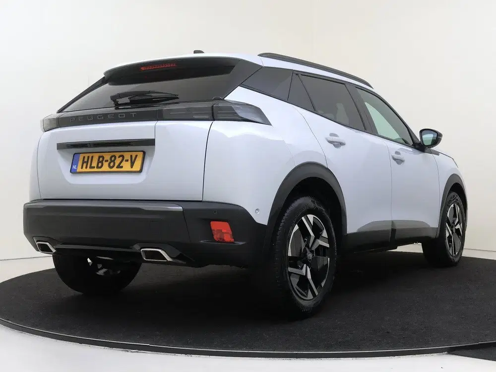 Peugeot 2008 1.2 Hybrid 145 Allure uit 2025, foto 11