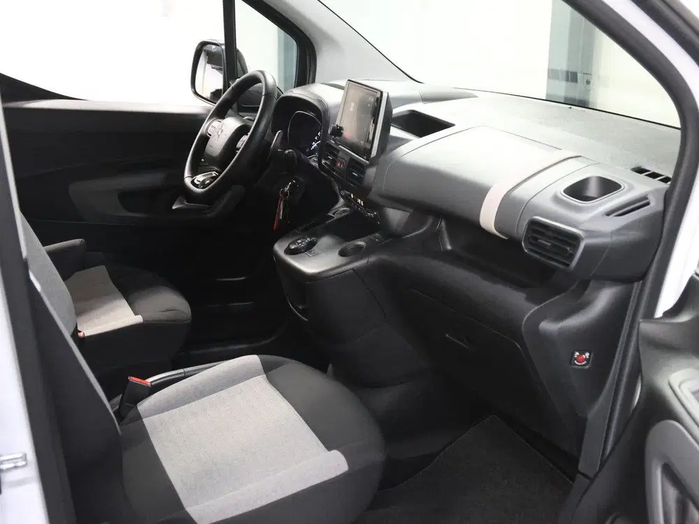 Citroën Berlingo 1.2 130PK Feel uit 2023, foto 9