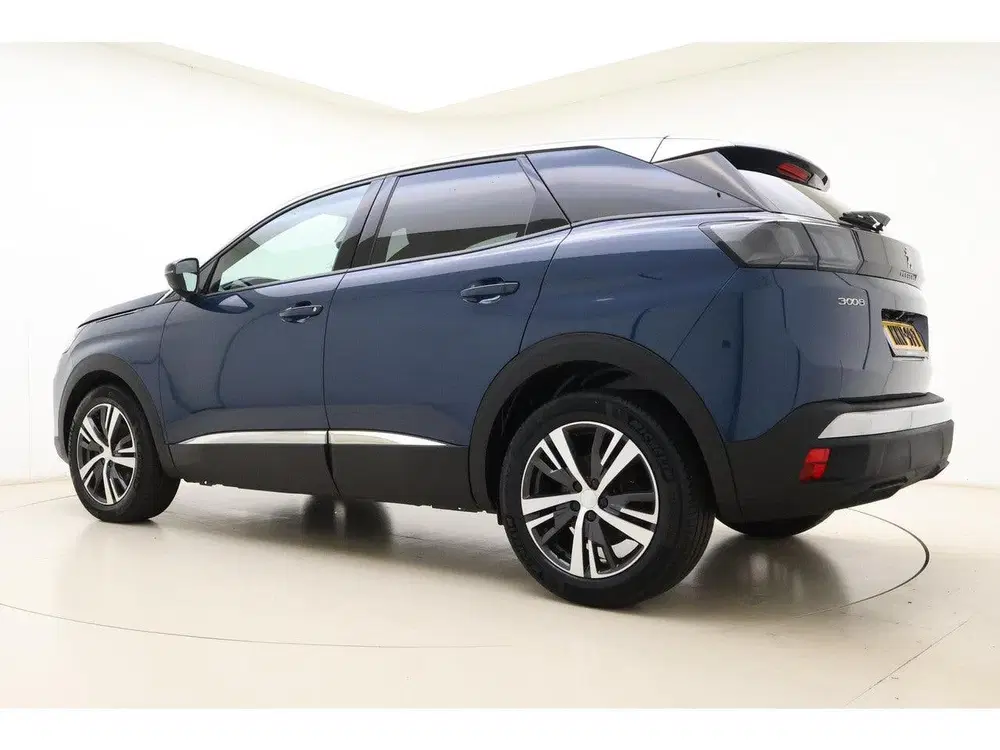 Peugeot 3008 1.2T Allure Pack Business uit 2024, foto 12