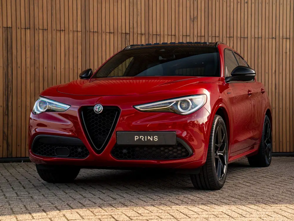 Alfa Romeo Stelvio 2.0T 280pk AWD Veloce uit 2020, foto 13