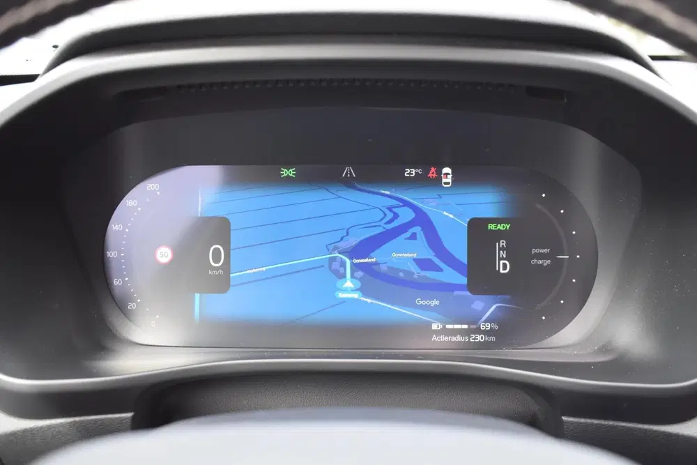 Volvo XC40 Recharge P8 AWD R-Design uit 2021, foto 13