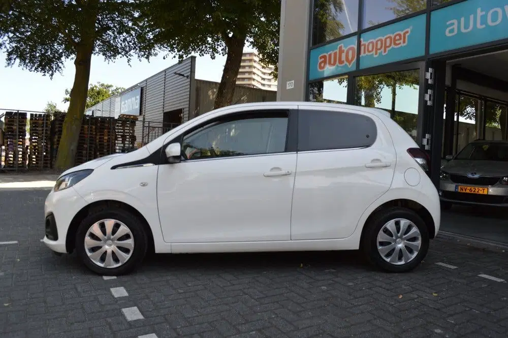 Peugeot 108 1.0 e-VTi Active uit 2021, foto 4