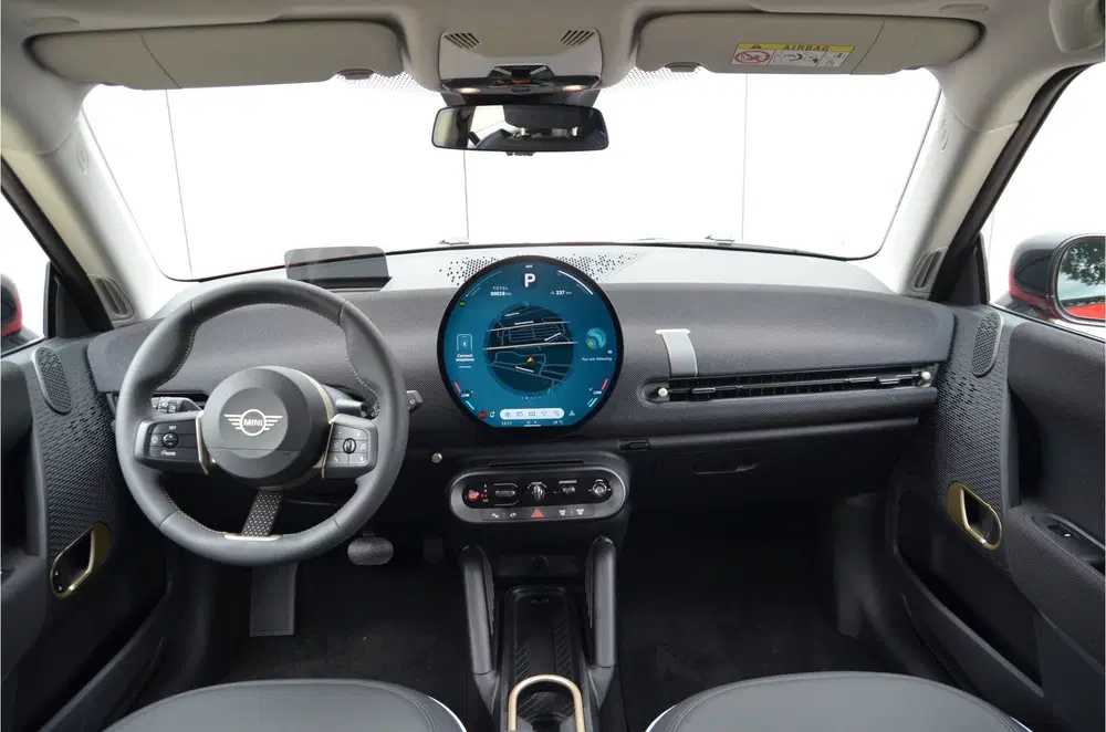 Mini Hatchback Cooper E uit 2026, foto 12