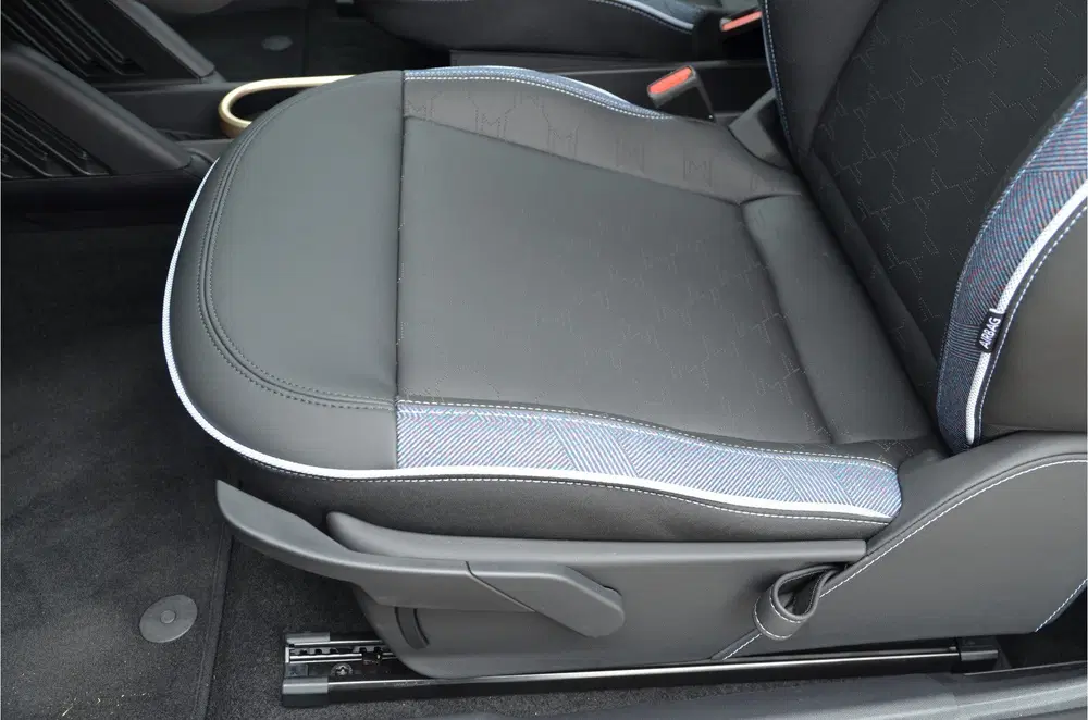 Mini Hatchback Cooper E uit 2026, foto 9