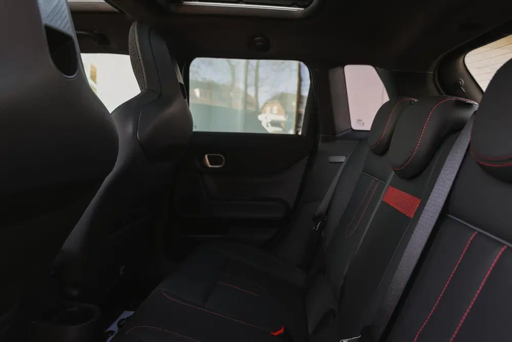 Mini Hatchback Cooper S JCW Automaat uit 2026, foto 12
