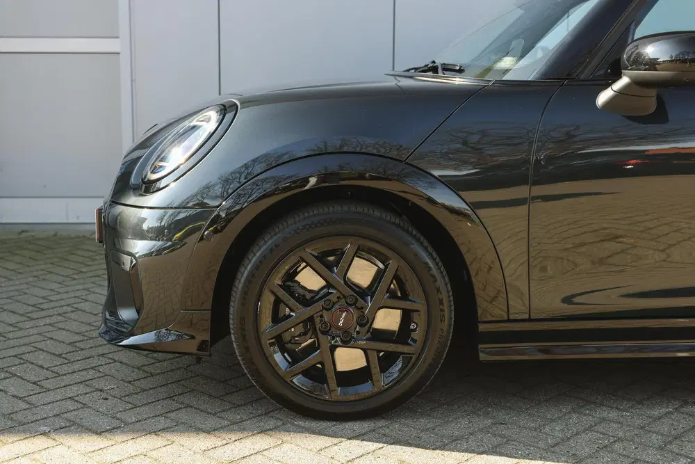 Mini Hatchback Cooper S JCW Automaat uit 2026, foto 5