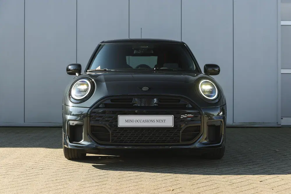 Mini Hatchback Cooper S JCW Automaat uit 2026, foto 6