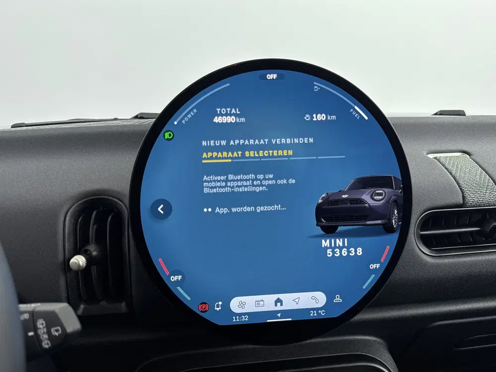 Mini Hatchback Cooper C Essential Automaat uit 2024, foto 11
