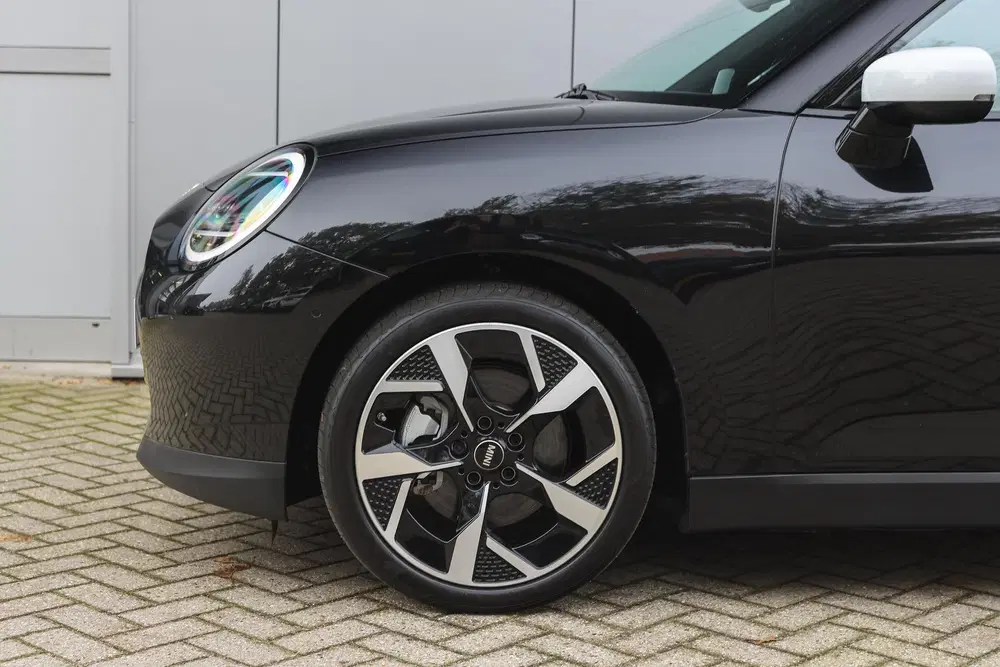 Mini Hatchback Cooper SE uit 2026, foto 5