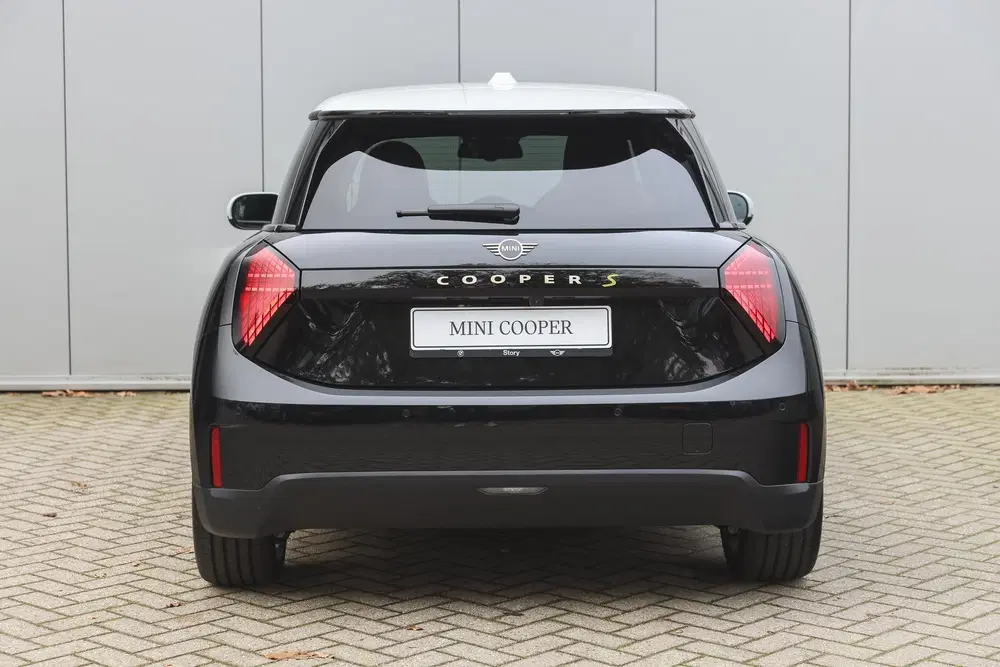 Mini Hatchback Cooper SE uit 2026, foto 7